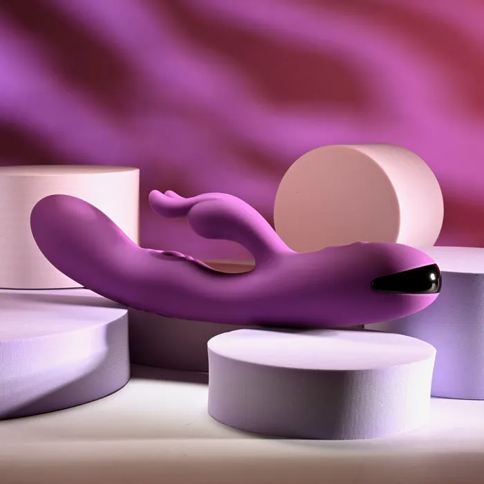 Playboy Pleasure Female Sex Toys Playboy Pleasure BUSY BUNNY 226 cm USB Rechargeable Rabbit Vibrator with Tapping Shaft Playboy Pleasure Female Sex Toys Playboy Pleasure BUSY BUNNY 226 cm USB Rechargeable Rabbit Vibrator with Tapping Shaft